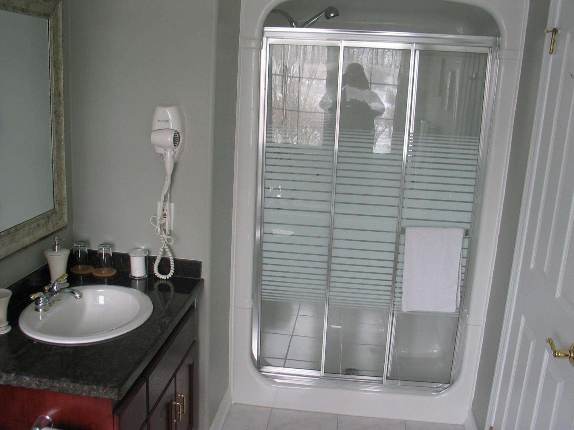 Arnica Bed & Breakfast Bed & Breakfast Niagara-on-the-Lake Стая снимка