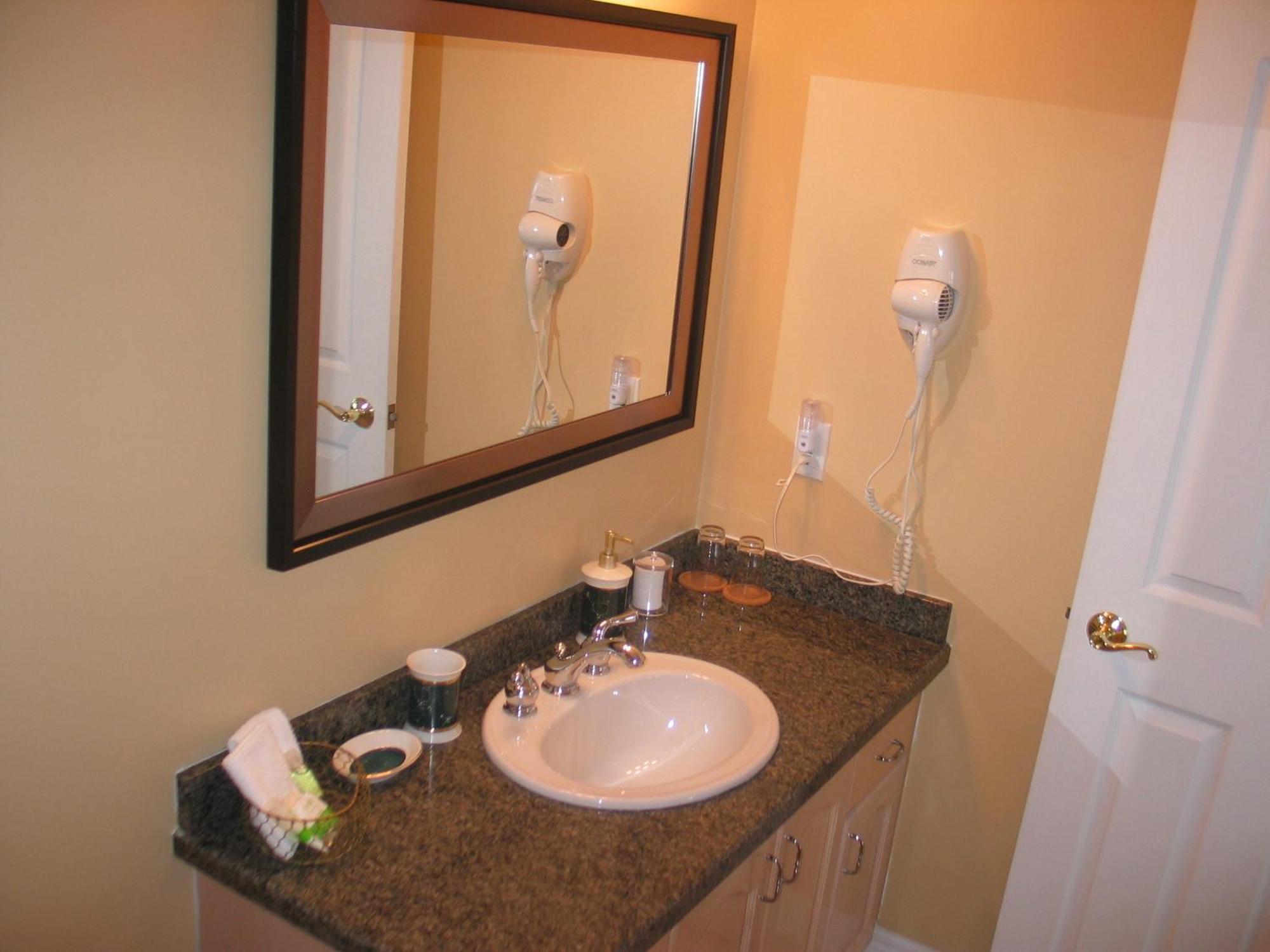 Arnica Bed & Breakfast Bed & Breakfast Niagara-on-the-Lake Стая снимка