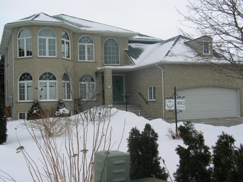 Arnica Bed & Breakfast Bed & Breakfast Niagara-on-the-Lake Екстериор снимка